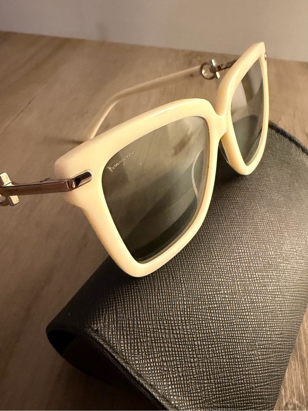 Salvatorre Ferragamo Cream Cat-Eye Sunglasses with Silver Temples